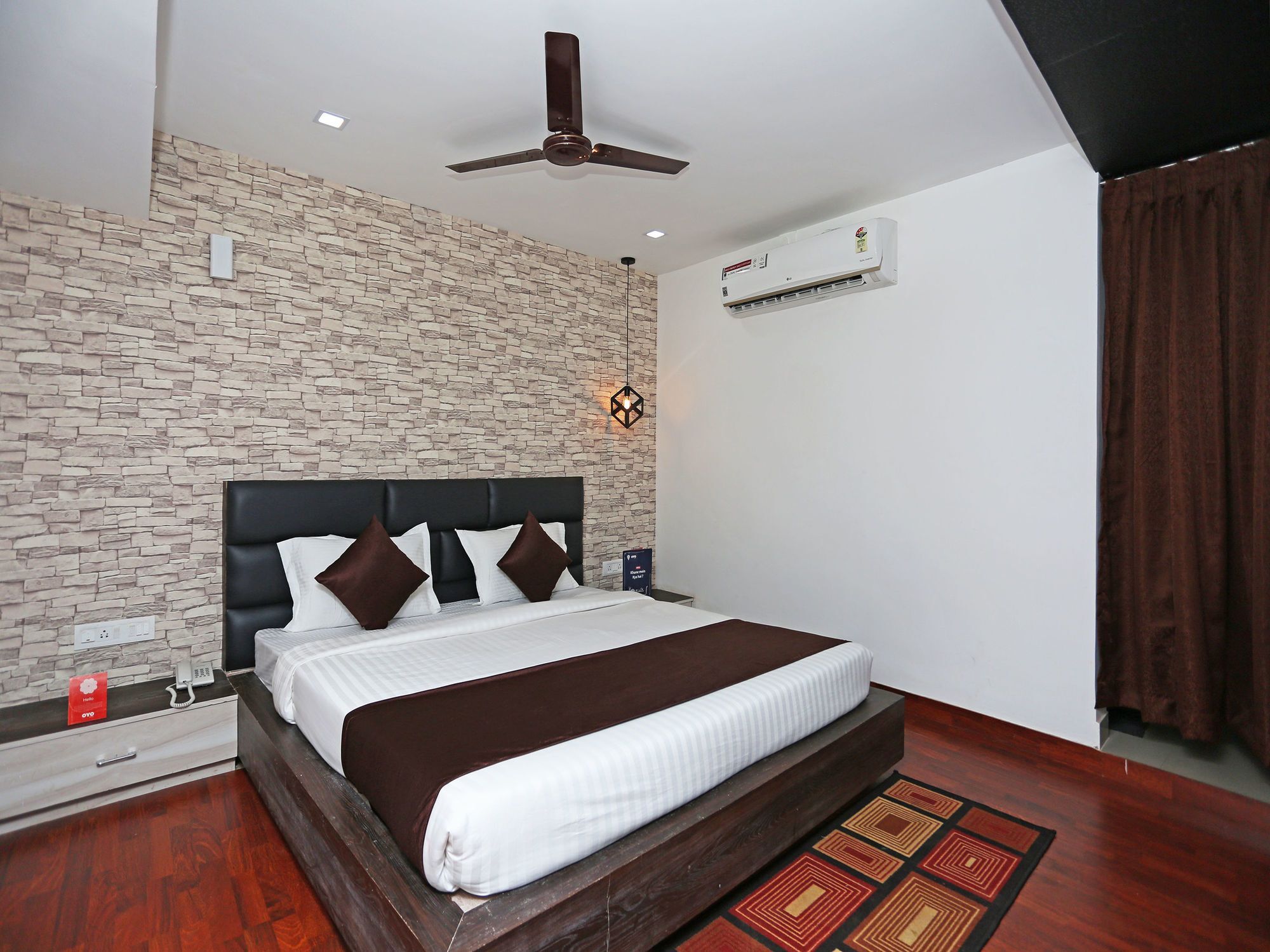Capital O 11408 Hotel Sai Jagannath Khandagiri Esterno foto